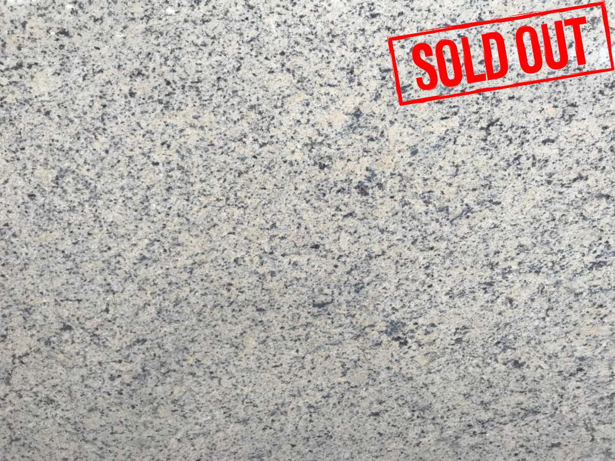 granite-amarelo-icarai-01